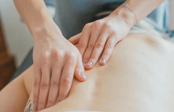 Lymphatic drainage massage